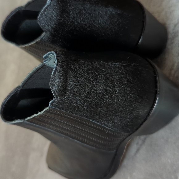 COPY - Dolce Vita Shana Leather Cow Hair Pointed Toe Bootie Black 6 fall wester… - Picture 5 of 11
